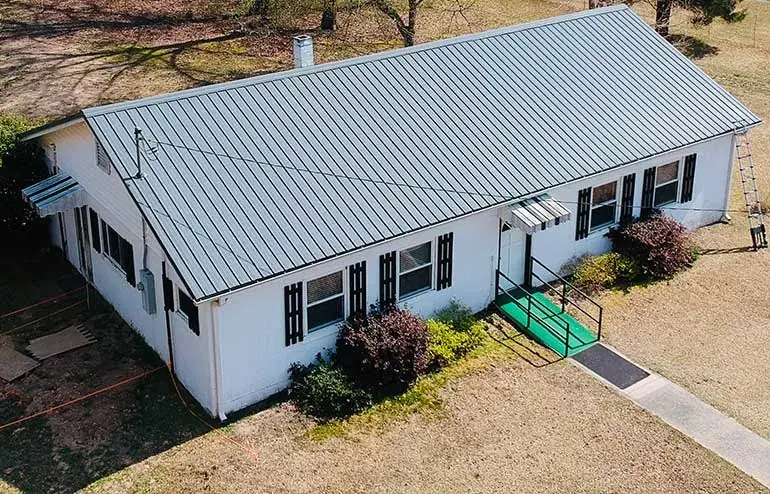 Metal Roofs Offer Better Winter Weather Protection