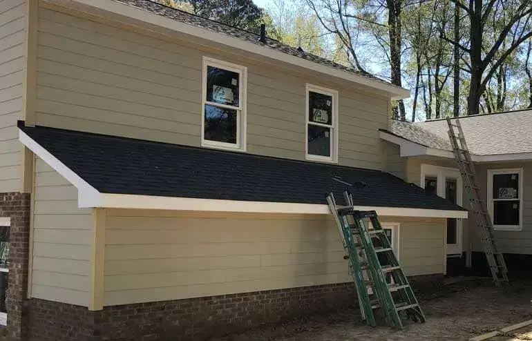 Why Is Spring the Best Time for Siding Installation?