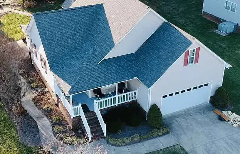 Why You Should Do Roofing and Siding at the Same Time